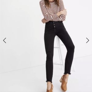 10" High-Rise Skinny Jeans in Berkeley Black: Button-Through Edit Petite